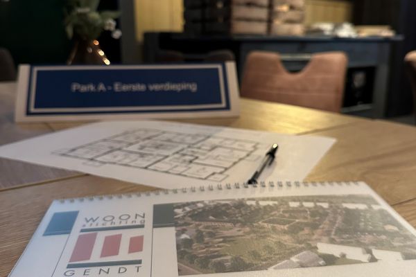 Nieuwe bewoners appartementen Staatsliedenpark maken kennis met elkaar en WOONstichting Gendt