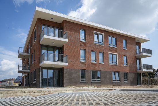 Het appartementengebouw